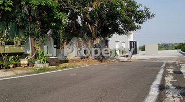 Gambar 1 Dijual Kavling Jangli, Dekat Graha Candi Golf, View, Semarang