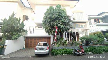 Gambar 1 Rumah 2 Lantai Furnished di Pejaten Jakarta Selatan