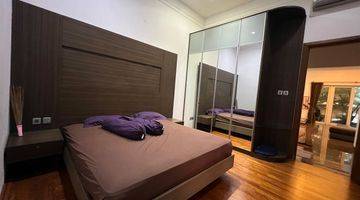 Gambar 5 Rumah 2 Lantai Furnished di Pejaten Jakarta Selatan