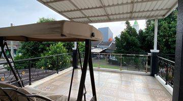 Gambar 3 Rumah Bagus Semi Furnished SHM di Serpong Garden 1, Tangerang Selatan. Sal