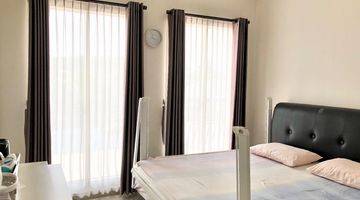 Gambar 2 Rumah 2 Lantai Semi Furnished SHM di BSD, Tangerang