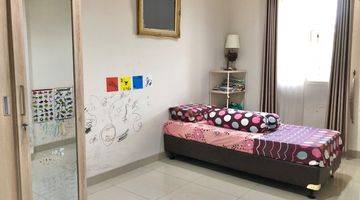 Gambar 5 Rumah 2 Lantai Semi Furnished SHM di BSD, Tangerang