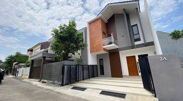 Gambar 1 Rumah Mewah 2 Lt Dekat Pusat Kota Bandung Sayap Bkr Regol 