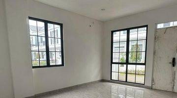 Gambar 1 Jual Rugi Rumah Baru SHM di Lavon 2, Tangerang