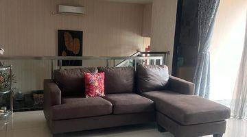 Gambar 3 Rumah 2,5 Lantai Bagus dan Furnished di Cluster Blue Ginger, Citra 6