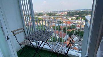 Gambar 2 Apat Apartemen Altiz Furnished View Swimming pool