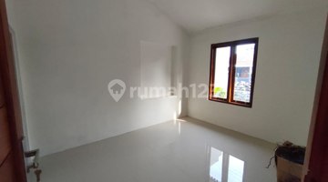 kamar tidur rumah dijual baru di godean