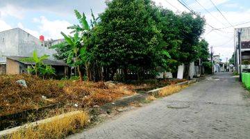 tampak depan tanah dijual murah di pogung