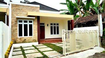 tampak depan rumah dijual murah di ngaglik