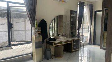 Gambar 5 Rumah 2 Lantai Furnished di Tenggilis Mejoyo Rungkut Surabaya, Surabaya