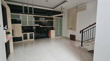 Gambar 5 Rumah Siap Huni Bagus Versailles Bsd Furnished 2,5 Lantai