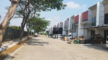 foto lainnya gudang siap pakai rapih bagus