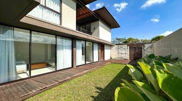 Gambar 3 LUXURY 3 BEDROOMS VILLA NEAR BEACH AT CIPUTRA BEACH RESORT