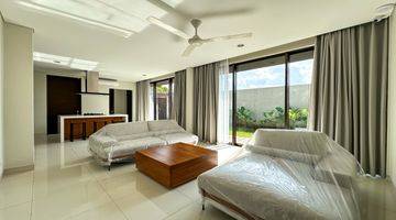 Gambar 1 LUXURY 3 BEDROOMS VILLA NEAR BEACH AT CIPUTRA BEACH RESORT