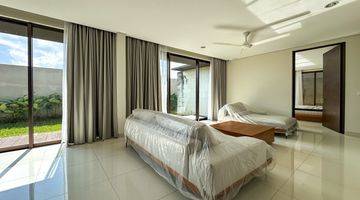 Gambar 5 LUXURY 3 BEDROOMS VILLA NEAR BEACH AT CIPUTRA BEACH RESORT