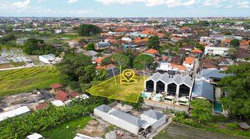 Gambar 1 Leasehold Land With Private Access At Premium Area Batu Bolong