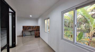 Gambar 4 Rumah Dijual di Caspia Bsd. Sudah Renovasi 2 Lantai. Lokasi di Bsd City.