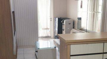 Gambar 2 Apartemen 2BR Fullfurnish Di Lantai Rendah, The Springlake Summarecon Bekasi