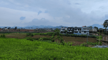 Gambar 5 Tanah Siap Bangun Kota Baru Parahyangan Tisyaratika View Danau