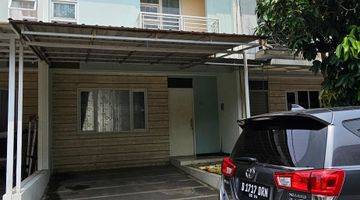 Gambar 1 Dijual Rumah 2 Lantai Siap Huni di Sommervile Taman Kopo Indah 5