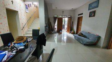 Gambar 1 Dijual Rumah Hook Semi Furnish di Singgasana