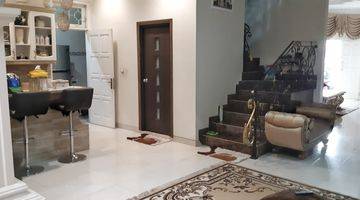 Gambar 4 Dijual Rumah Modern 2 Lantai Furnished Jakarta Selatan SHM