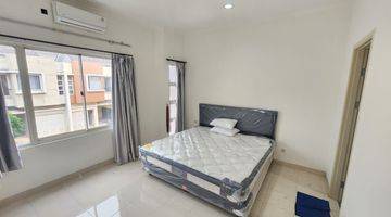 Gambar 2 Disewakan Rumah 2 Lantai Semi Furnished Di The Spring Gading Serpong