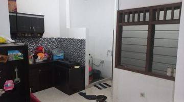 Gambar 3 Rumah Mahakam Wisma Tropodo Waru Sidoarjo 1 Lantai Hadap Selatan