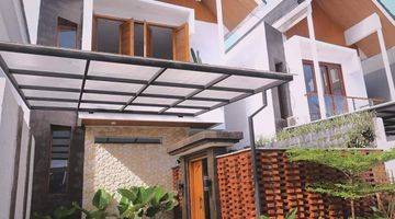 Gambar 1 New Brand  minimalis Villa 