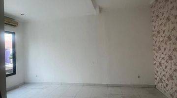 Gambar 5 Dijual Rumah The Eternity Icon Bsd Dekat Aeon Toll Hak Milik