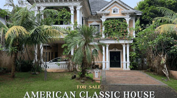 Gambar 1 Rumah 2 Lantai Dengan Tipe American Classic di Kota Wisata