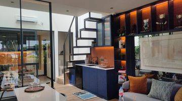 Gambar 1 Rumah 2 Lantai Siap Huni Cluster Flora Summarecon Bandung