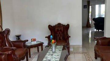 Gambar 2 Rumah 500 m2, 2 Lantai, Bagus, Semi Furnished, Ada Kolam Renang di Taman Kenari Nusantara Cibubur Jakarta Timur