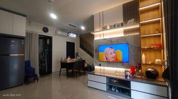 Gambar 4 Rumah 2 Lantai Full Furnished di Cluster Baroni, Gading Serpong