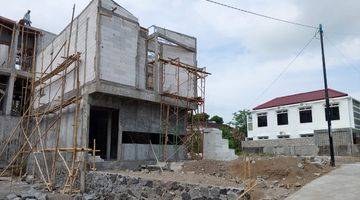 Gambar 5 Rumah Baru 2 Lantai Cantik Kaliurang Univ Islam Indonesia 