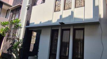 Gambar 4 Rumah Townhouse Fatmawati 3 Lantai, Fully Furnished, Best Price