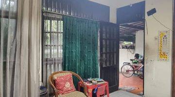 Gambar 3 Dijual Rumah 2 Lantai Lokasi Strategis di Bintaro Sektor 2