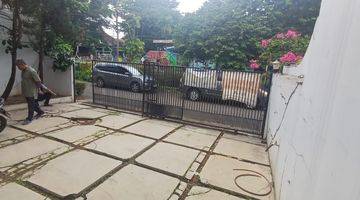 Gambar 2 Dijual Rumah 2 Lantai Siap Huni di Bintaro Sektor 1