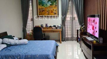 Gambar 1 Rumah Mewah Fully Furnished Kawasan Elit Cempaka Putih Tengah