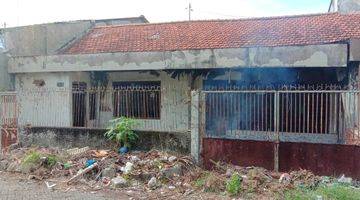 Gambar 3 Rumah Remek Hitung Tanah Dekat Pasar Turi Surabaya