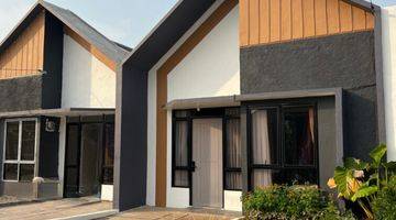 Gambar 4 Rumah 2 Lantai Scandinavian Modern Di Ciledug