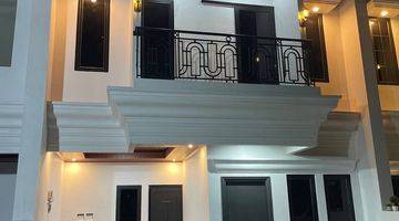 Gambar 1 Dijual Rumah Siap Huni Classic Modern Free Biaya" Di Bintaro