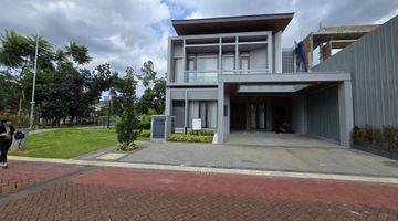 Gambar 1 Menteng Grand Rumah Mewah 9,9m Di Central Gading Serpong 