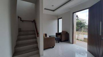 Gambar 2 Rumah Minimalis 