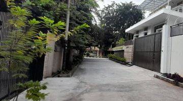 Gambar 2 Rumah Green Ville Siap Huni 3 Lantai Dekat Taman 