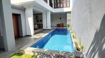 Gambar 2 Villa Baru 2 Lantai Full Furnished Di Petitenget Kerobokan