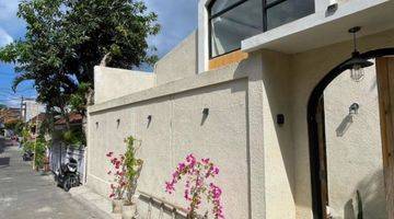 Gambar 1 Brand New Loft Villa 2 Bedrooms In Berawa Canggu