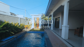 Gambar 1 Brand New 2 Bedrooms Villa Canggu Unfurnished