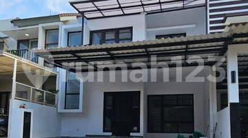 Gambar 1 Hot Sale Rumah Modern 2 Lantai di Emerald Bintaro 12253 08111899245