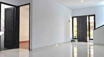 Gambar 4 Hot Sale Rumah Modern 2 Lantai di Emerald Bintaro 12253 08111899245